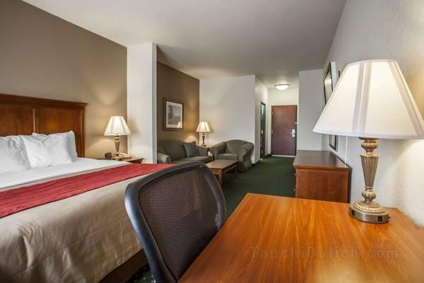 Comfort Inn and Suites Davenport - Quad Cities