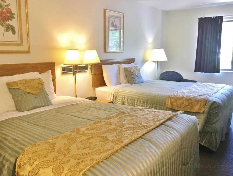 Country Hearth Inn & Suites - Fulton