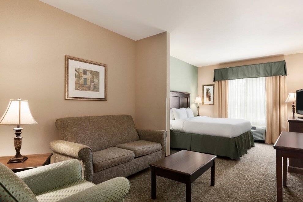 Country Inn & Suites by Radisson, Asheville West (Biltmore Estate), NC