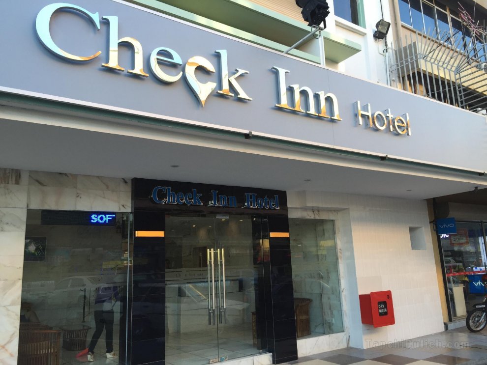 Khách sạn Check Inn Tawau
