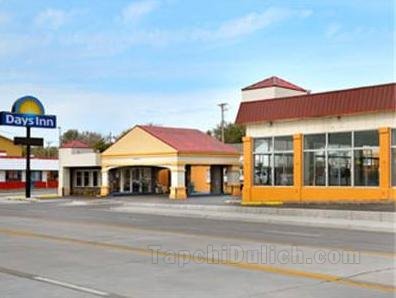Motel 6 Dodge City
