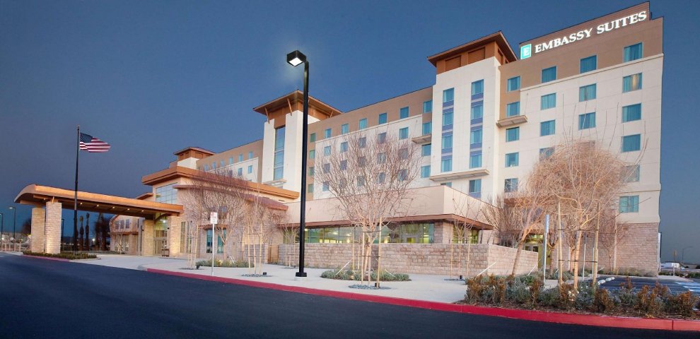 Embassy Suites Palmdale Hotel