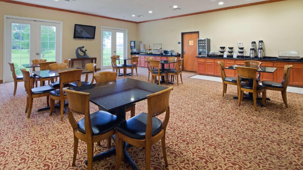 Best Western Cleveland Inn and Suites