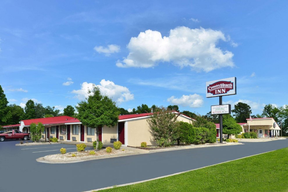 Country Hearth Inn & Suites Kinston