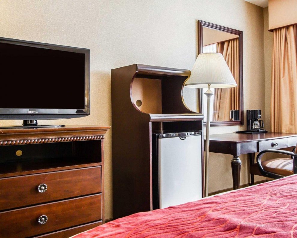 Comfort Inn & Suites Scarborough-Portland