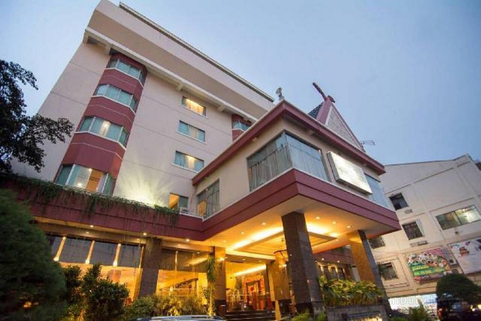 Khách sạn Grand Zuri Pekanbaru
