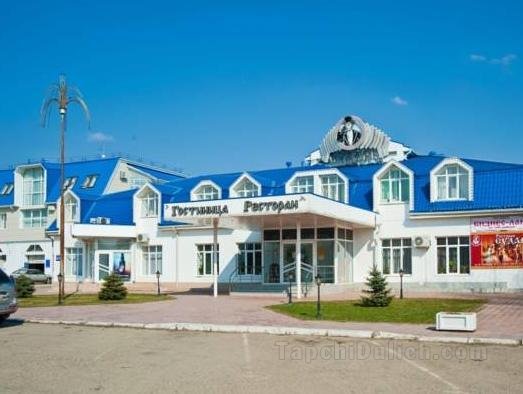 Khách sạn Sudarushka
