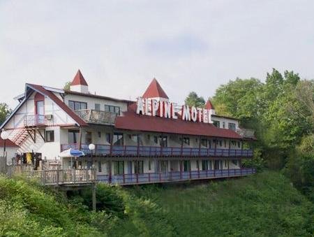 Alpine Resort Burkesville
