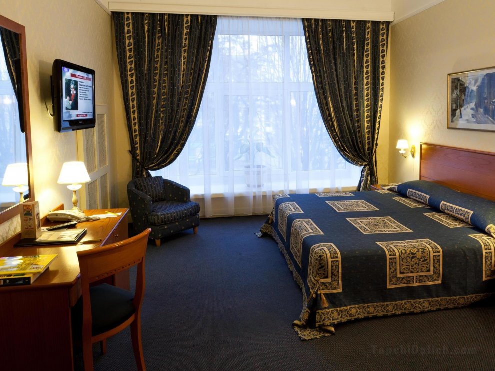 Khách sạn Grand Ukraine