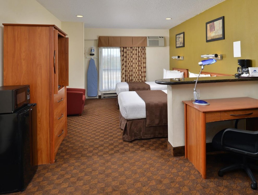 Americas Best Value Inn & Suites - Lexington Park, MD