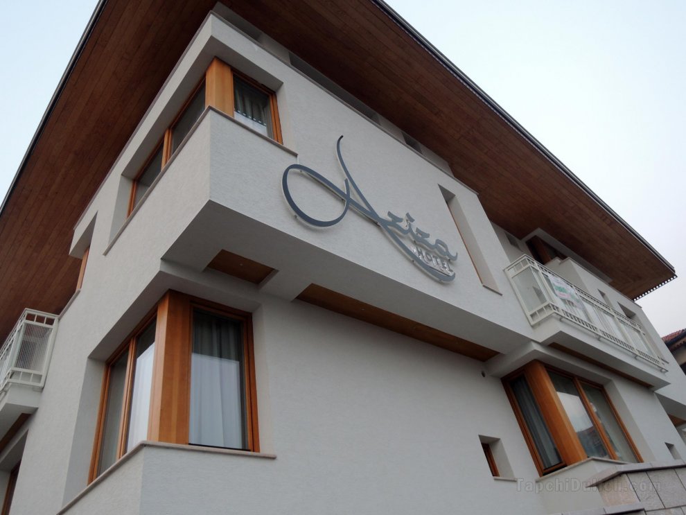 Khách sạn Aziza Sarajevo