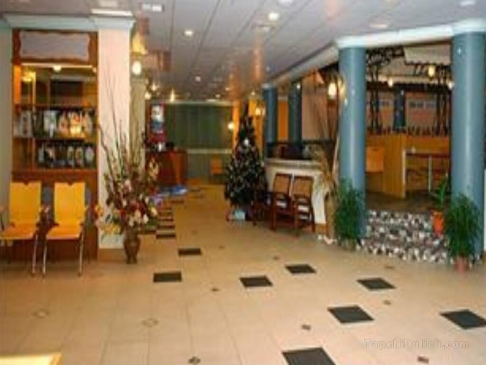 Khách sạn Megah D'Aru