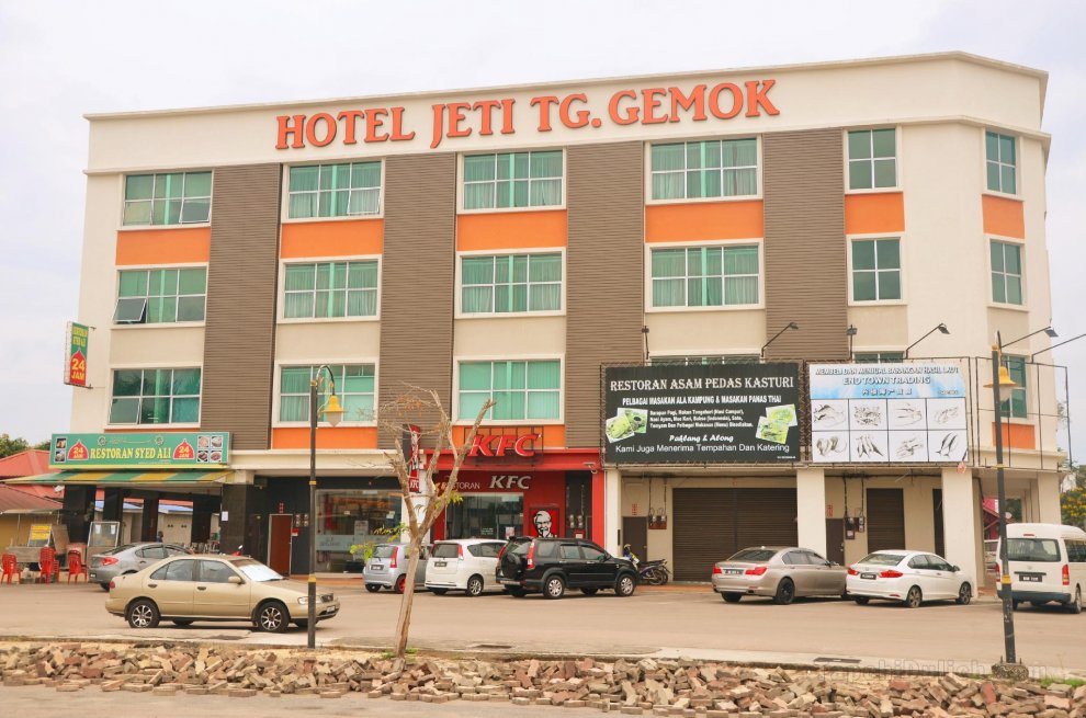 Khách sạn Jeti Tg Gemok