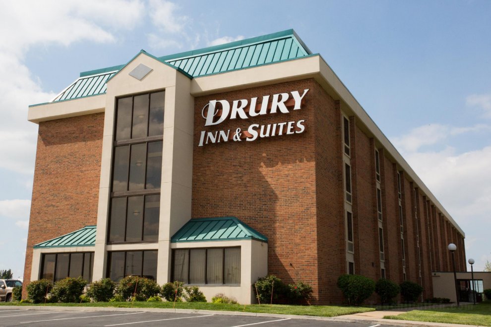 Drury Inn & Suites St. Joseph