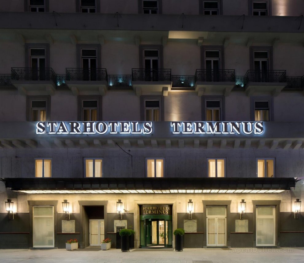Khách sạn Stars Terminus