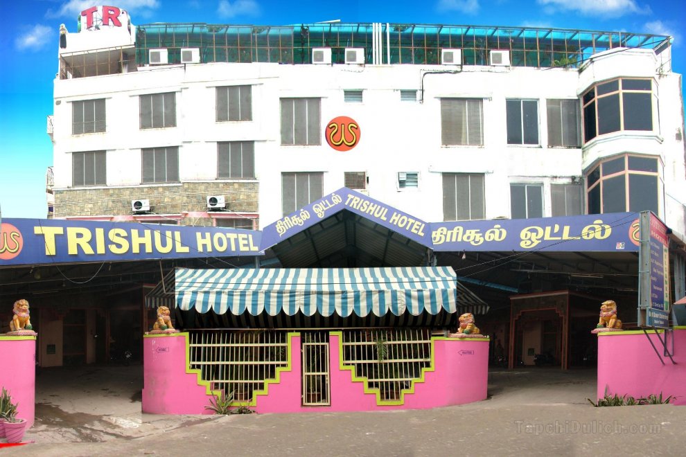 Khách sạn Trishul
