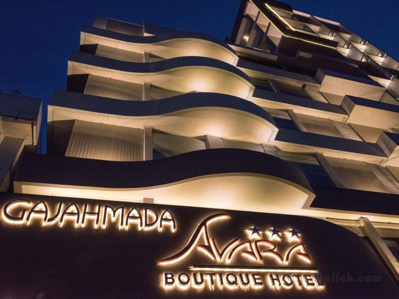 加查瑪達阿瓦拉精品酒店