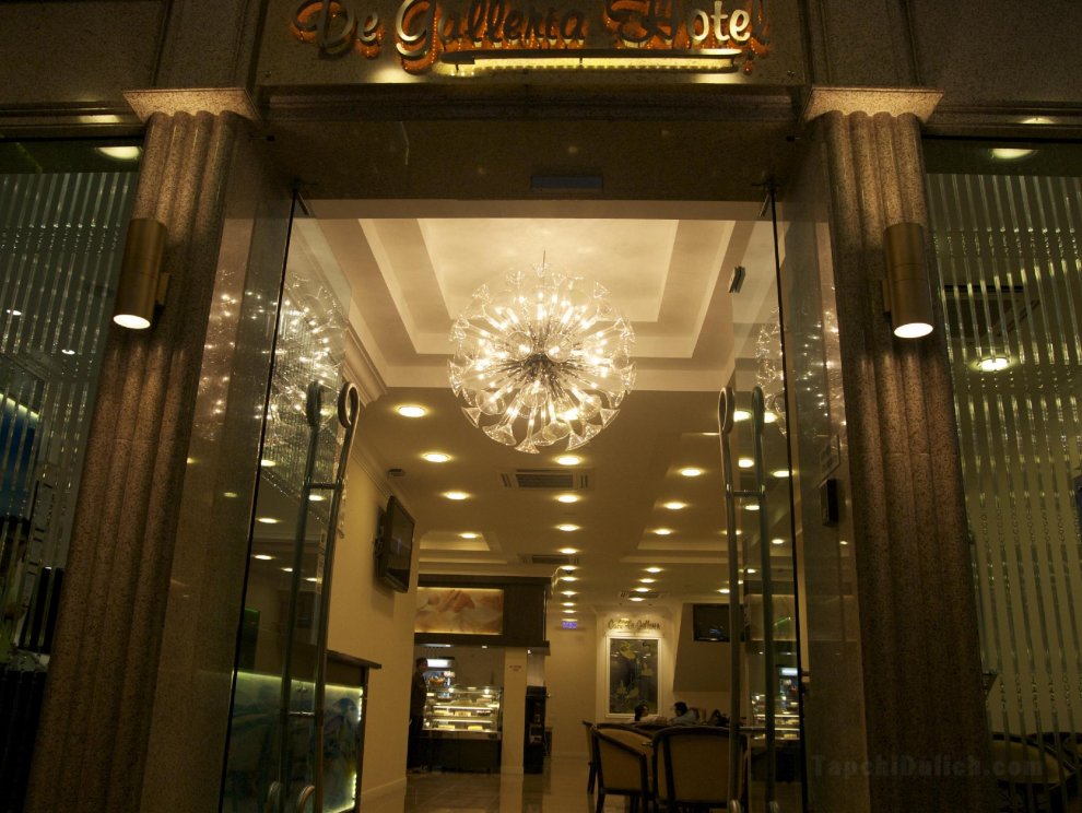 Khách sạn De Galleria