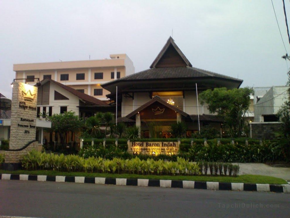 Khách sạn Baron Indah