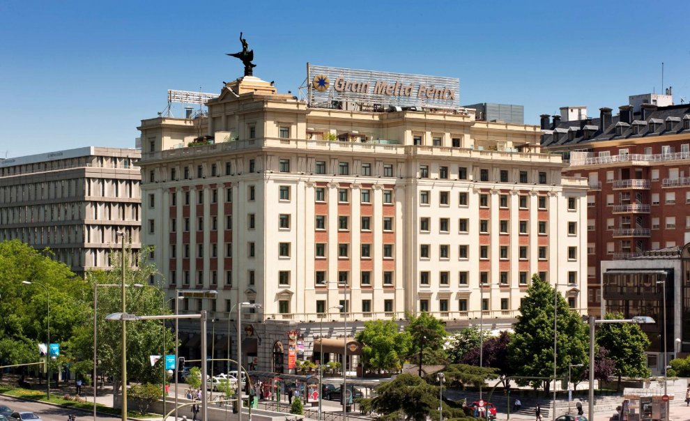 Khách sạn Fenix Gran Melia