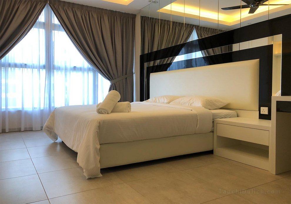 98平方米2臥室公寓(馬六甲市中心) - 有2間私人浴室
