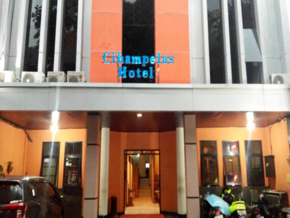 Hotel Cihampelas 1
