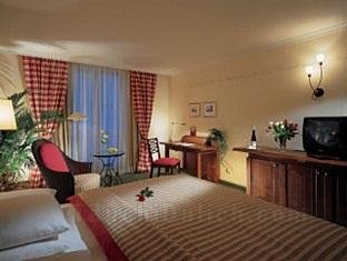 Khách sạn Sheraton Fuschlsee-Salzburg, Jagdhof