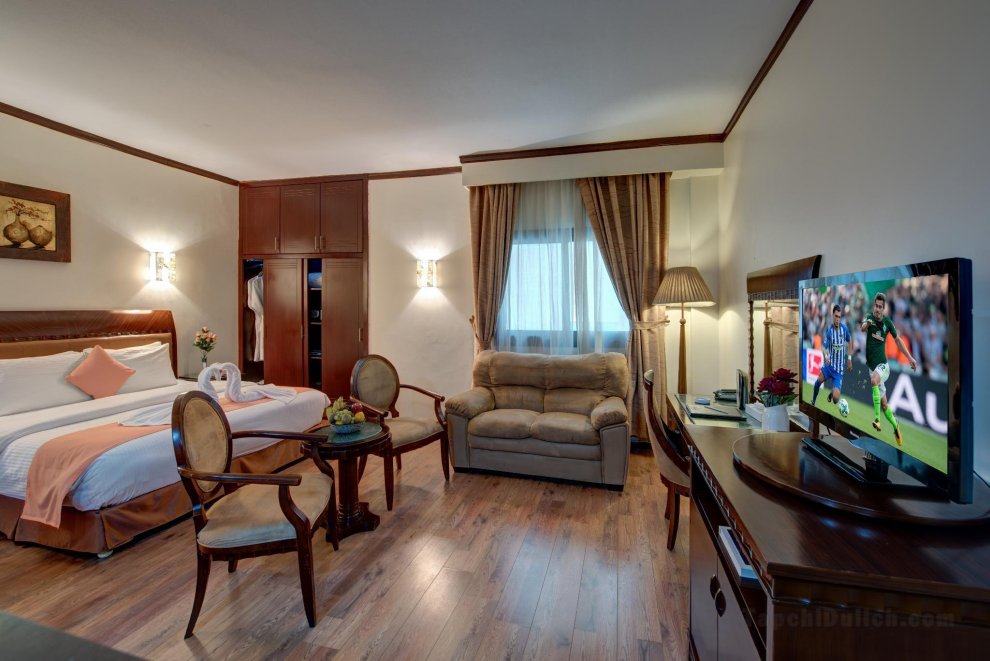 Sharjah Royal Tulip Hotel Apartments