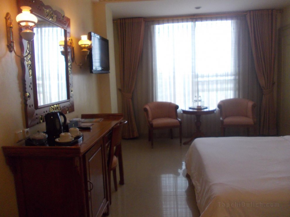 Khách sạn Prima Cirebon
