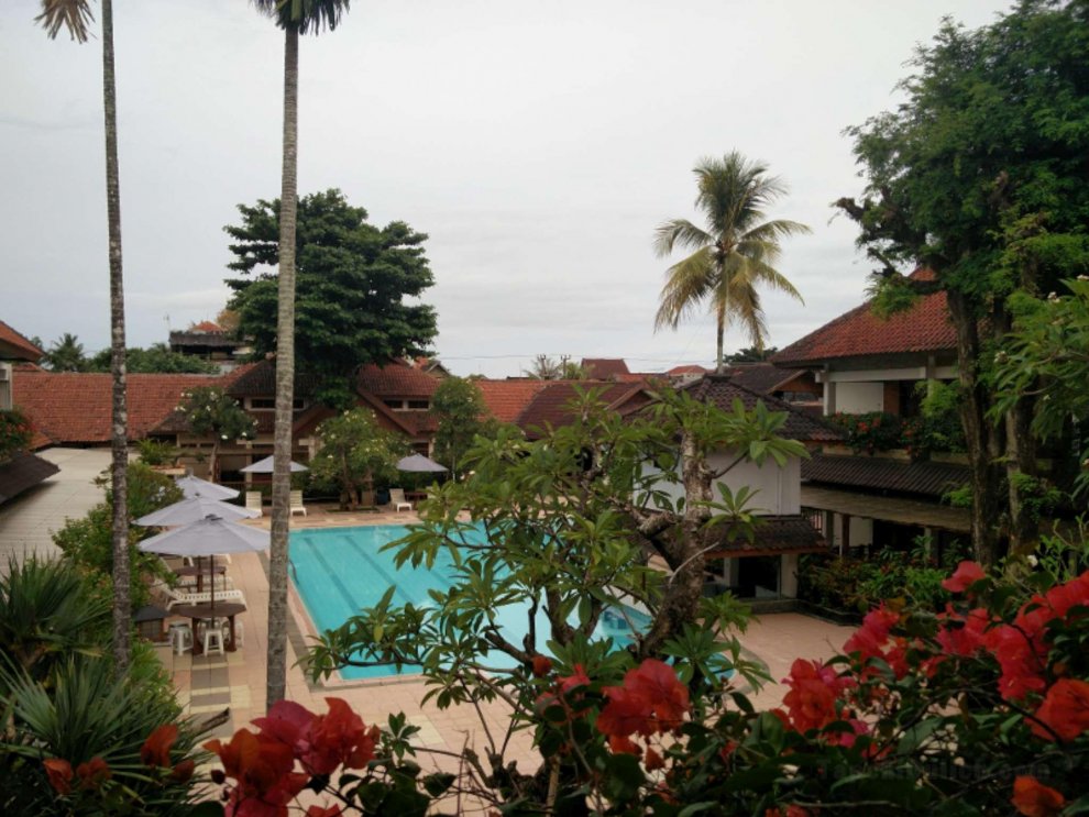 Khách sạn Pantai Indah Resort Barat