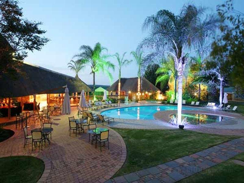 Khách sạn Protea by Marriott Polokwane Ranch Resort