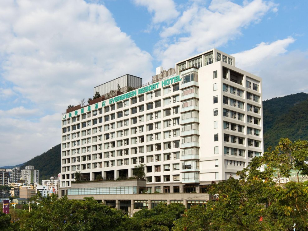 Khách sạn Evergreen Resort Jiaosi