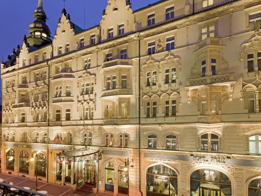 Khách sạn Paris Prague