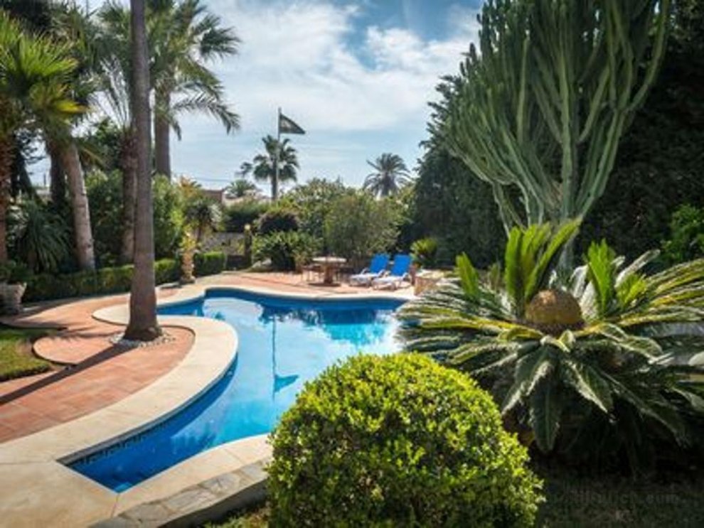 Andalucian private villa 60 meters from the beach!