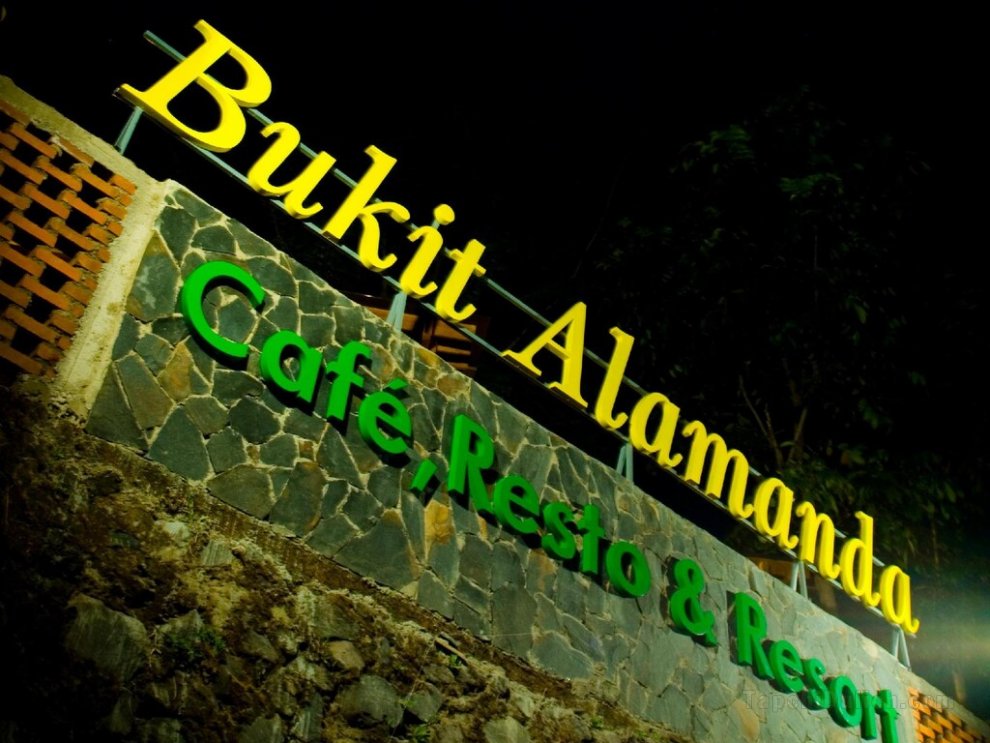 Bukit Alamanda Resort