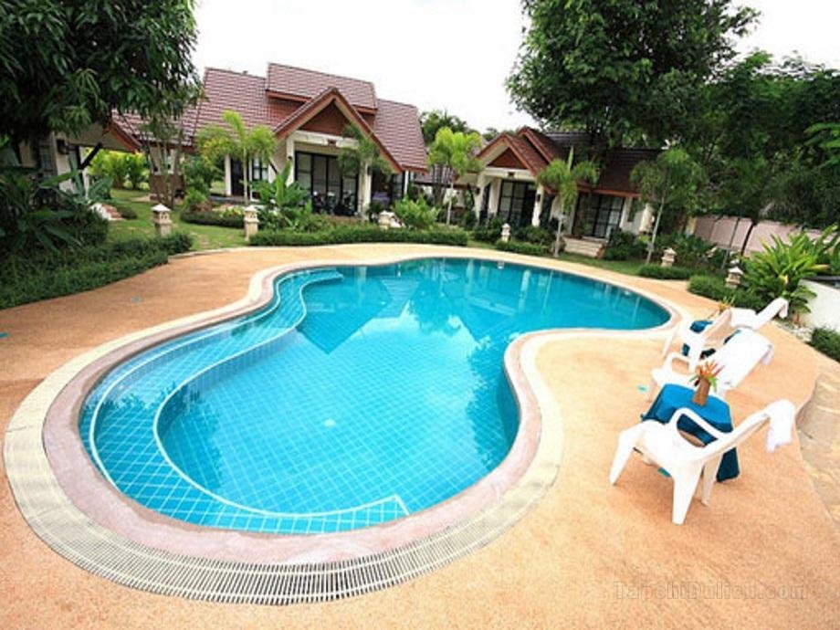 Pang Rujee Resort
