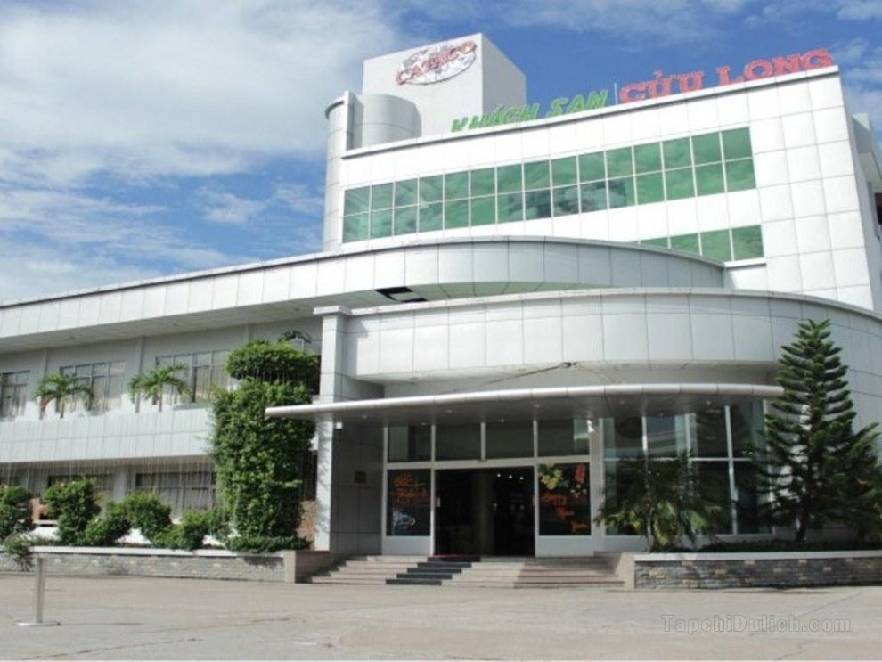 Khách sạn Cuu Long