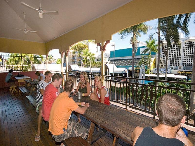 Global Backpackers Cairns Central