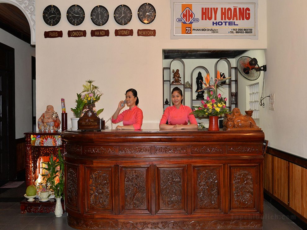 Khách sạn Huy Hoang River