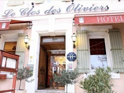 Khách sạn Logis Le Clos Des Oliviers