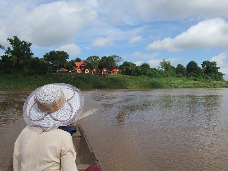 Khách sạn Rotchana's Retreat on Mekong That Phanom