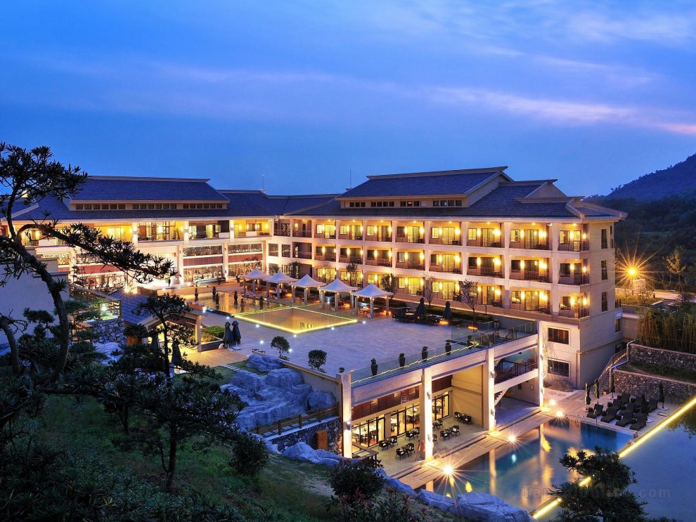 Regalia Resort & Spa Nanjing Tangshan