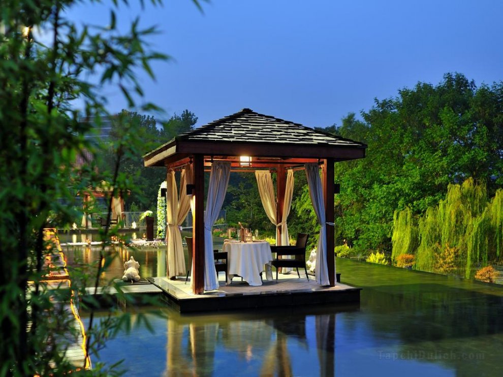 Regalia Resort & Spa Nanjing Qinhuai River