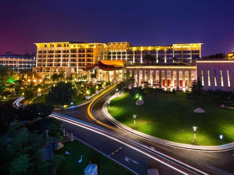 Xian Huaqing Aegean International Hot Spring Resort & Spa