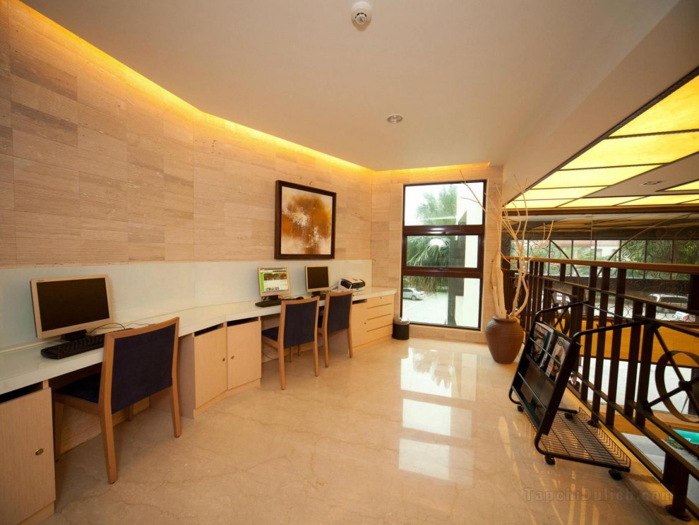 Khách sạn Guan Xiang Century