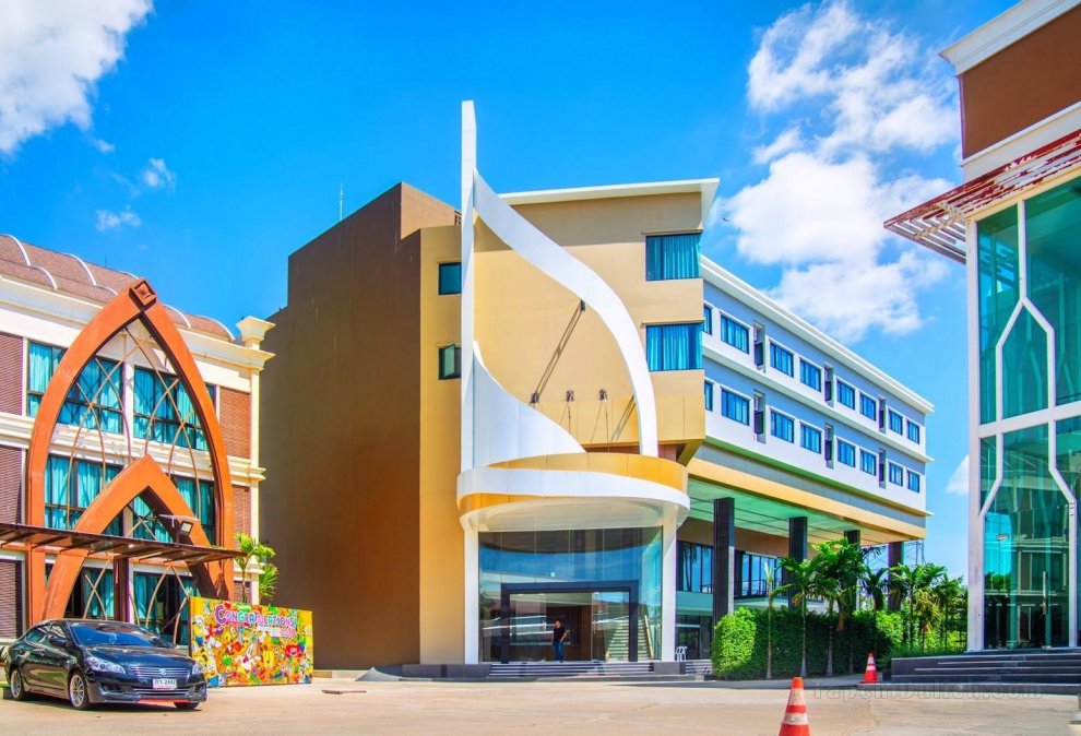 Khách sạn Srilamduan