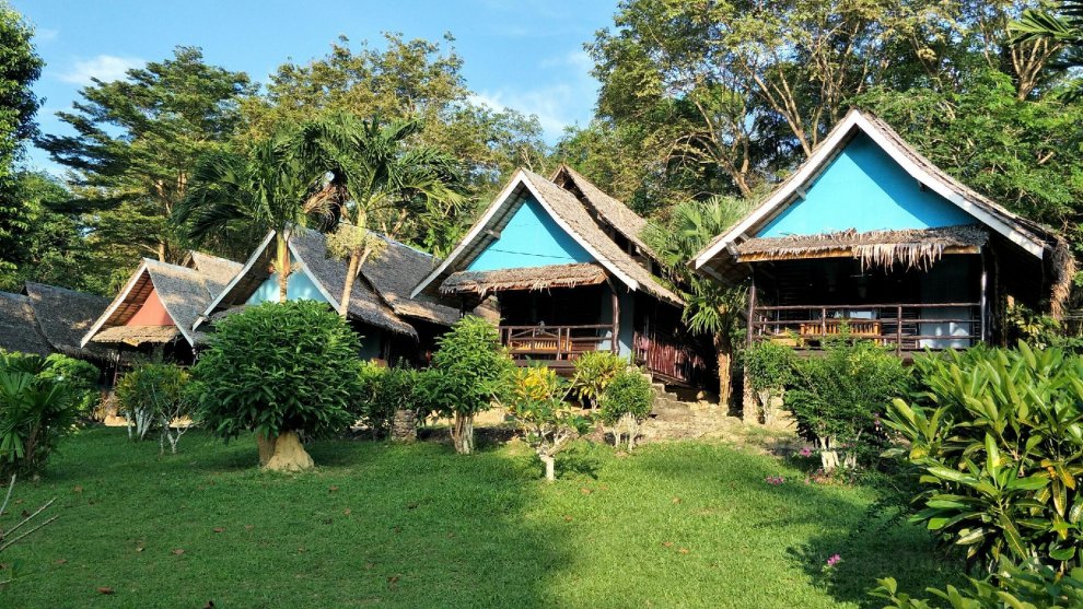 Sukorn Cabana Resort