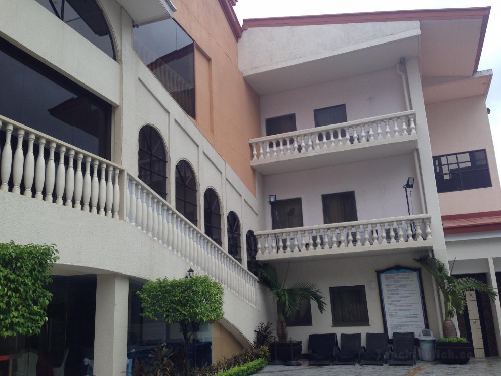 Khách sạn Subic Bay Travelers