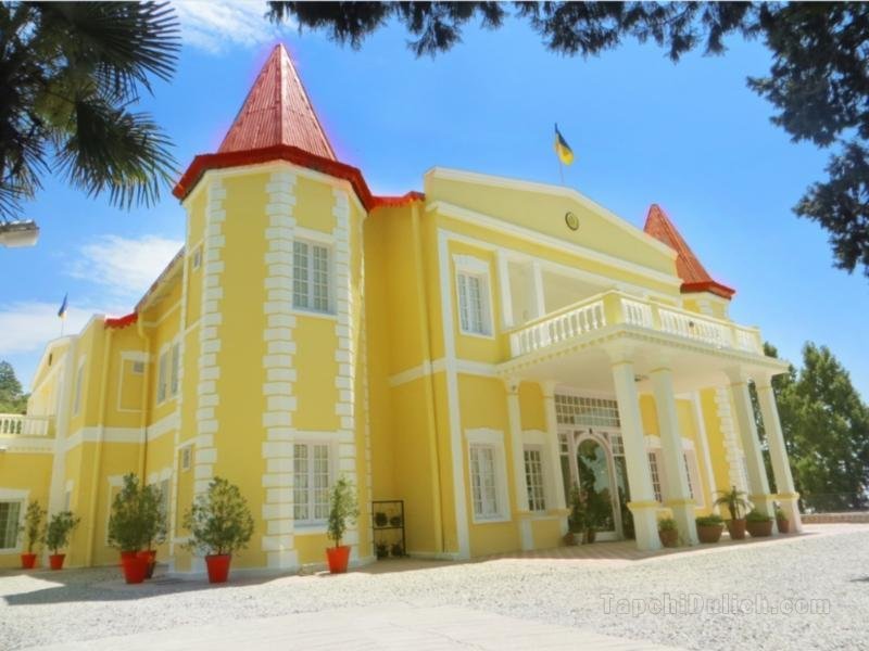 WelcomHeritage Kasmanda Palace