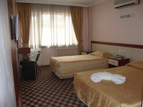 Khách sạn Yildirim